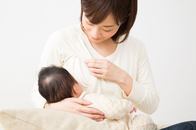 母乳の出が良くなる妊娠中からやっておきたい乳房マッサージ